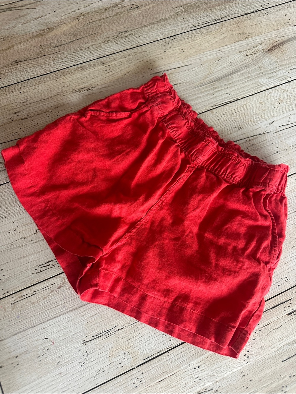 H&M Red High-Waist Elastic Linen-Blend Women's Shorts
